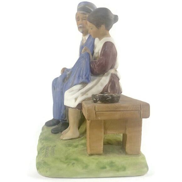 Lighthouse Keepers Daughter Porcelain Figurine Norman Rockwell 1979 Vintage - Picture 5 of 8